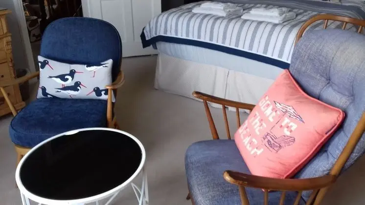 Superior Tek Büyük Yataklı Oda, Kısmi Deniz Manzaralı (King-Room 2)