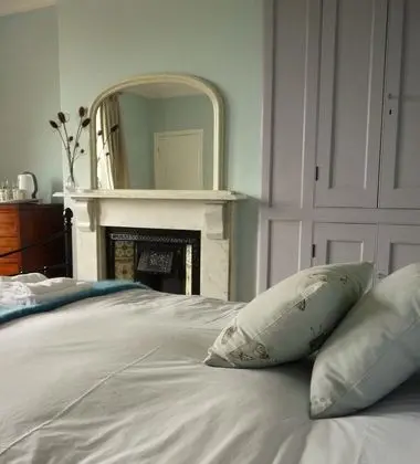 Superior Tek Büyük Yataklı Oda, Kısmi Deniz Manzaralı (King-Room 3)