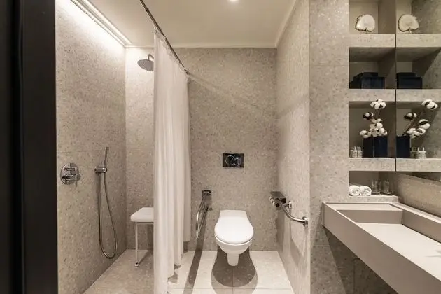 Premium Tek Büyük veya İki Ayrı Yataklı Oda, Engellilere Uygun