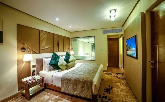 Suite Room with Airport Transfer