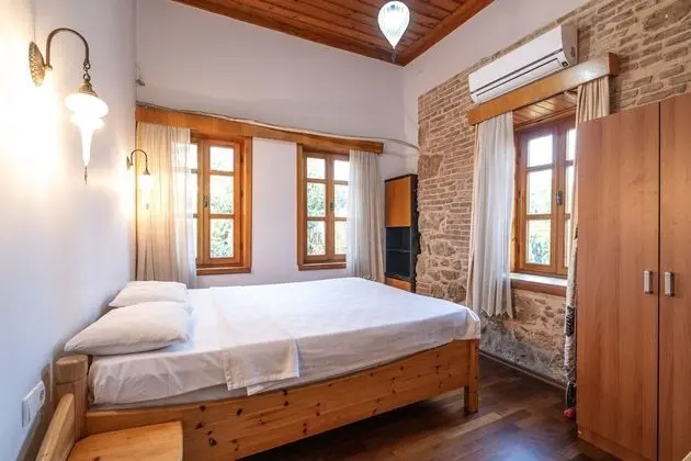 Family Daire, 2 Yatak Odası, Deniz Manzaralı, Avlu