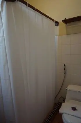 Üç Kişilik Oda