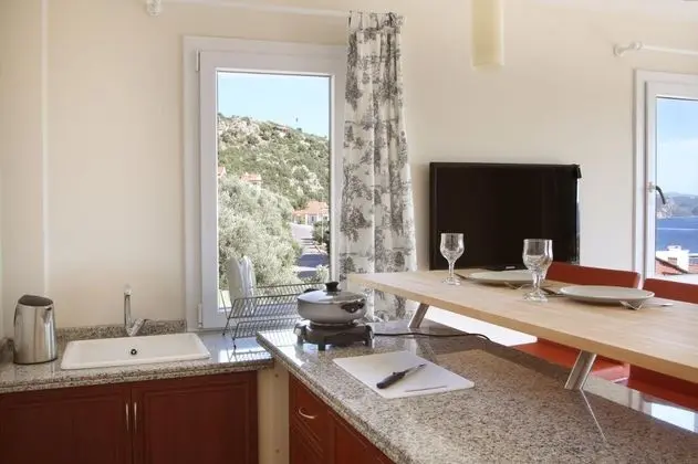 Suite, Kısmi Deniz Manzaralı