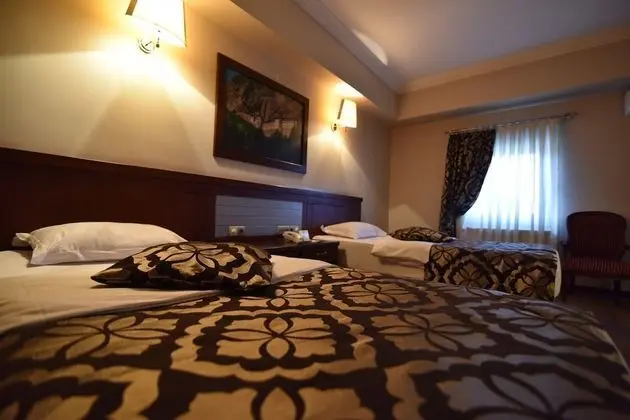 Standard Tek Büyük veya İki Ayrı Yataklı Oda