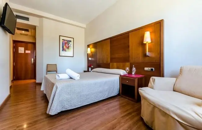 Tek Kişilik Oda (with extra bed)
