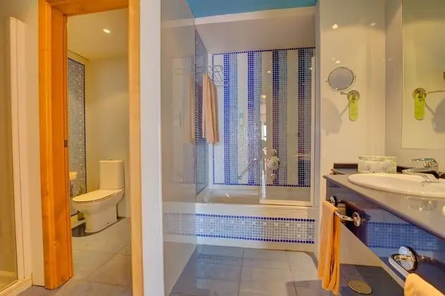 Standard Tek Büyük Yataklı Oda (3 adults)
