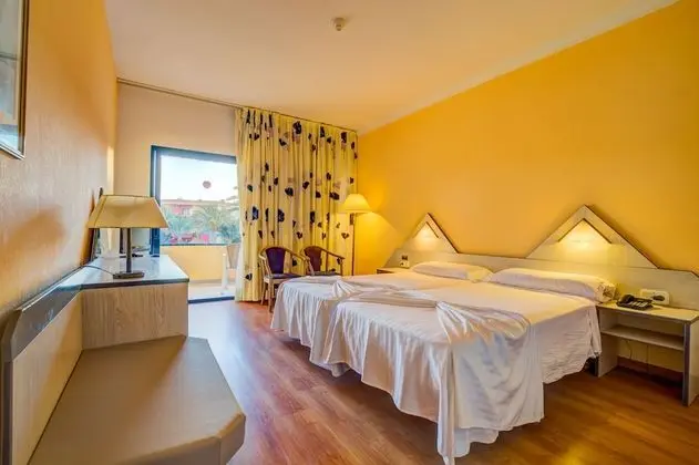 Standard Tek Büyük Yataklı Oda (3 Adults)