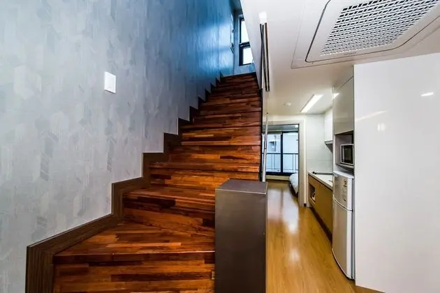 Duplex, 2 Bedrooms (2nd~3rd floor)