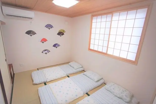 Ev (Private Vacation)