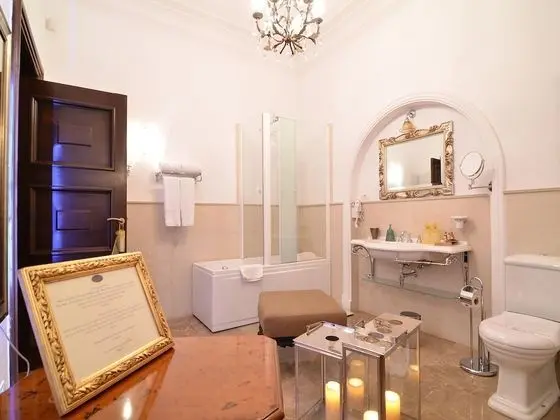 Premium Tek Büyük Yataklı Oda, 1 Büyük (Queen) Boy Yatak