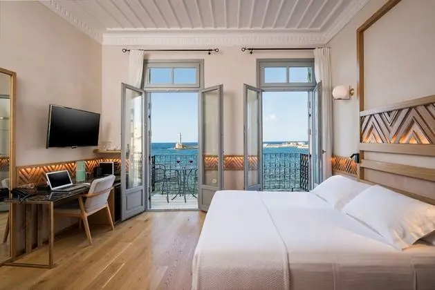 Deluxe Tek Büyük Yataklı Oda, Balkon, Deniz Manzaralı