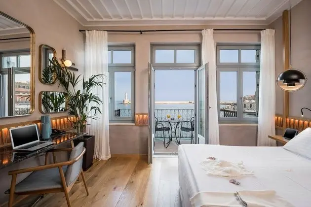 Deluxe Tek Büyük Yataklı Oda, Balkon, Deniz Manzaralı