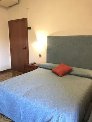 Economy İki Ayrı Yataklı Oda