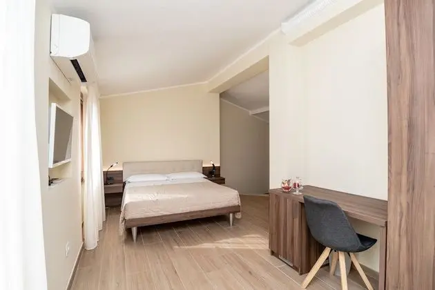 Tek Büyük Yataklı Oda, 1 Büyük (Queen) Boy Yatak, Şehir Manzaralı (Giulietta)