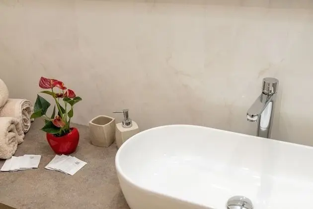 Tek Büyük Yataklı Oda, 1 Büyük (Queen) Boy Yatak, Şehir Manzaralı (Ida)