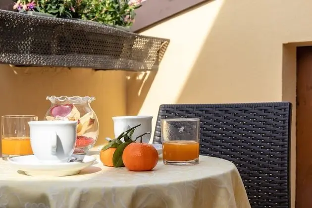 Tek Büyük Yataklı Oda, 1 Büyük (Queen) Boy Yatak, Şehir Manzaralı (Romeo)