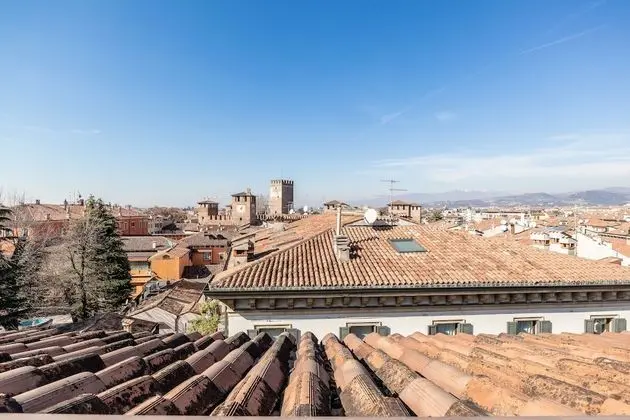 Tek Büyük Yataklı Oda, 1 Büyük (Queen) Boy Yatak, Şehir Manzaralı (Romeo)