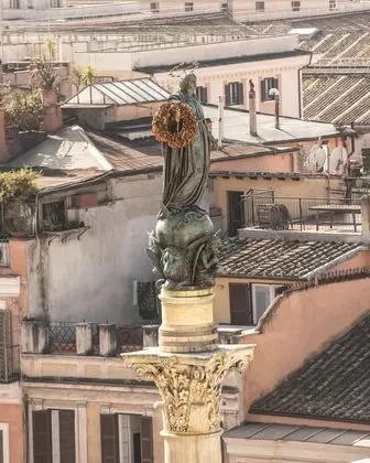 Connecting Superior Rooms with Balcony