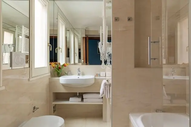 Superior Tek Büyük veya İki Ayrı Yataklı Oda, Balkon