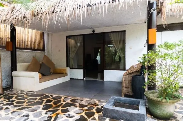 Oda (Beach Club, Private Garden Bungalow)