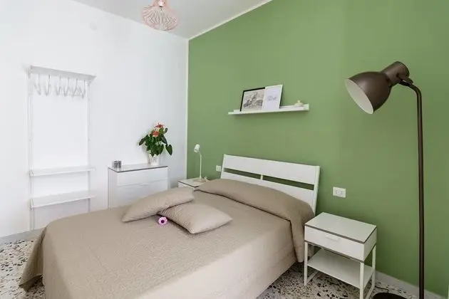 Tek Büyük Yataklı Oda (Scaloni)