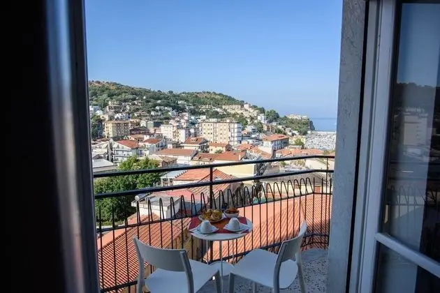 Üç Kişilik Oda, Balkon (Porto)