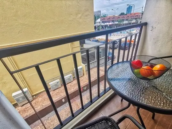 Superior Oda, Balkon
