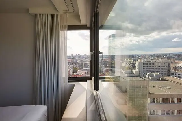 Superior Tek Büyük Yataklı Oda, Şehir Manzaralı