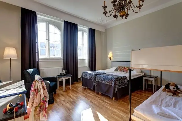 Superior Oda, Küçük Mutfak