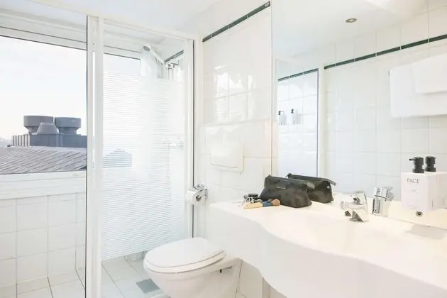 Oda, 2 Tek Kişilik Yatak