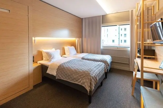 Family Oda (Standard)