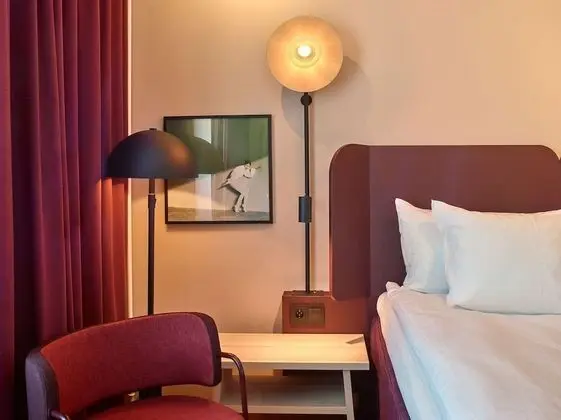 Family Oda (Standard)