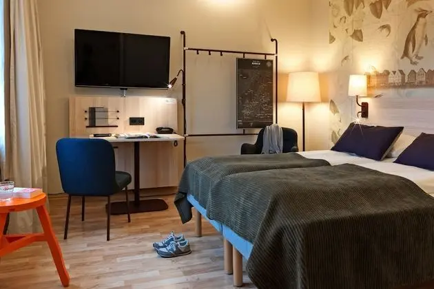 Standard Tek Büyük Yataklı Oda