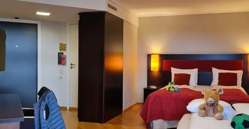 Family Oda (Standard)