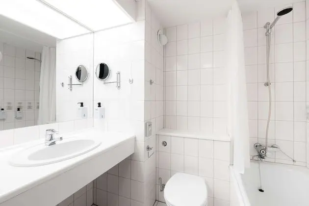 Family Oda (Standard)