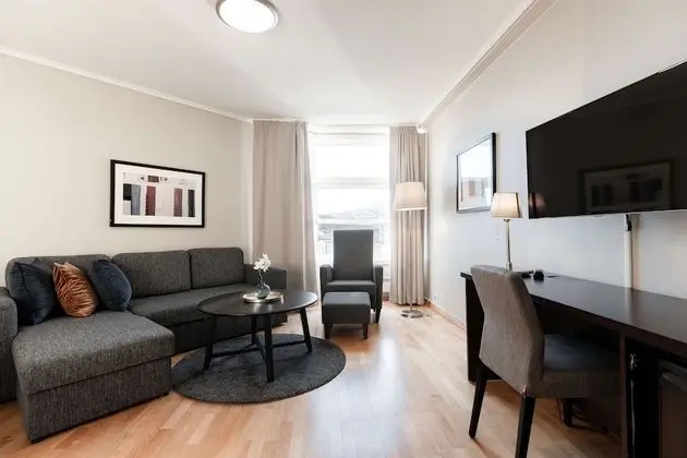 Junior Tek Büyük Yataklı Oda