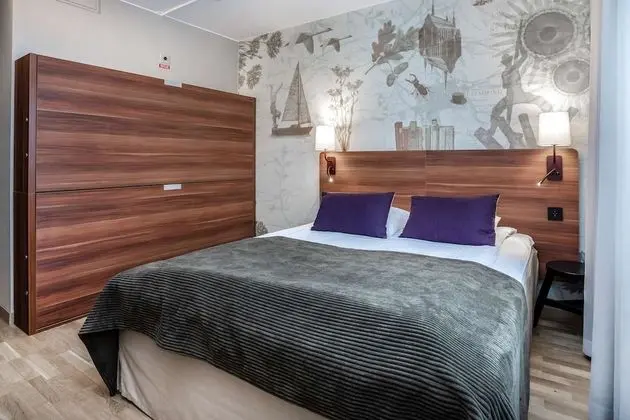 Family Oda (Standard)