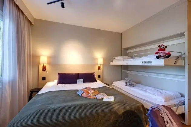 Family Oda (Standard)