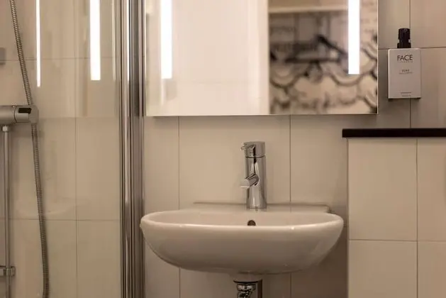 Oda, 1 Çift Kişilik Yatak (Queen Room)