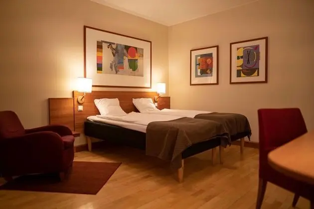 Oda, Penceresiz (Queen Room)