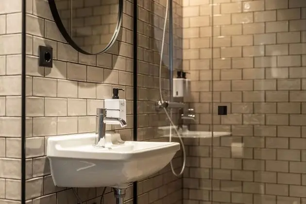 Standard Oda, 1 En Büyük (King) Boy Yatak