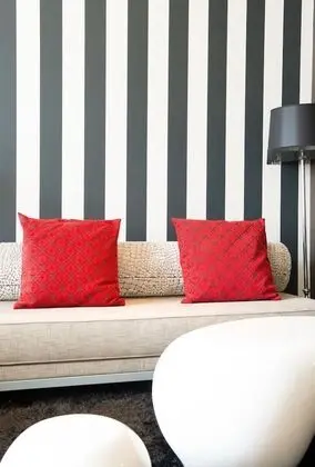 Superior Oda, 1 En Büyük (King) Boy Yatak ve Çekyat (Plus)