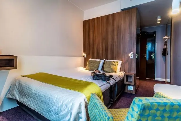 Economy Oda, 1 Büyük (Queen) Boy Yatak