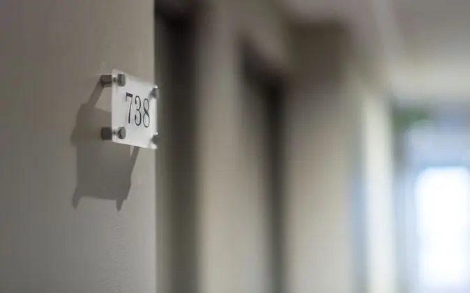 Economy Oda, 1 Büyük (Queen) Boy Yatak