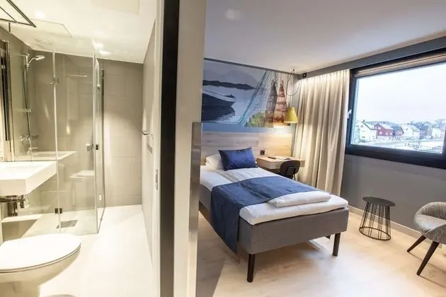 Economy Oda, 1 Büyük (Queen) Boy Yatak