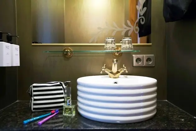 Standard Oda, 1 En Büyük (King) Boy Yatak (Jacuzzi)