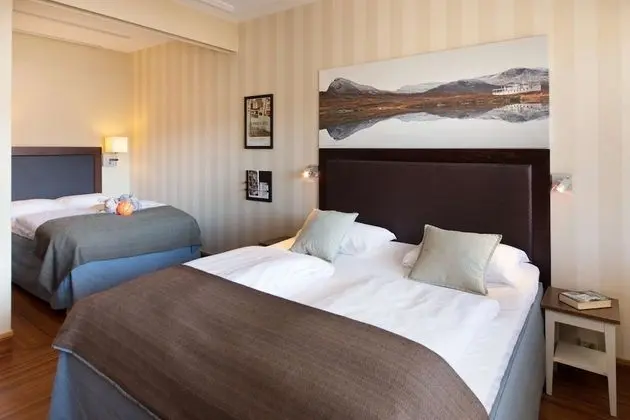 Family Oda (Standard)