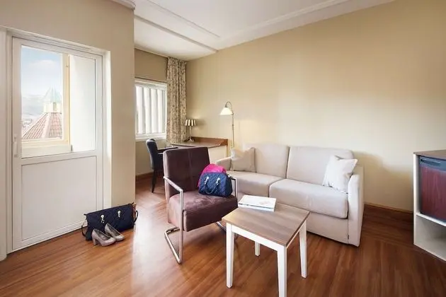 Family Oda (Standard)