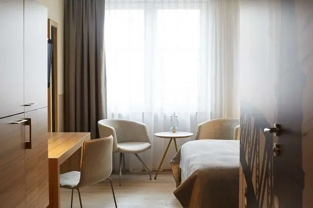 Standard Oda (Standard Plus)