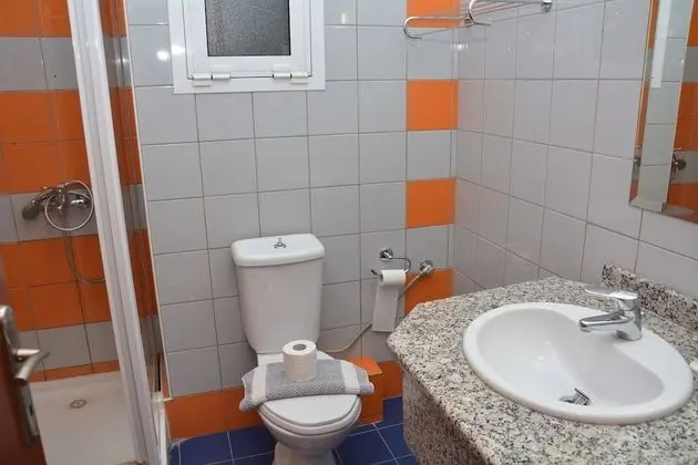 Standard Tek Büyük veya İki Ayrı Yataklı Oda